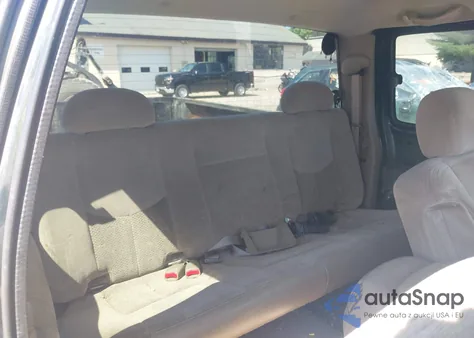 2005 Chevrolet Silverado 1500 Ls из США, поврежденный, VIN 2GCEK19B551359267